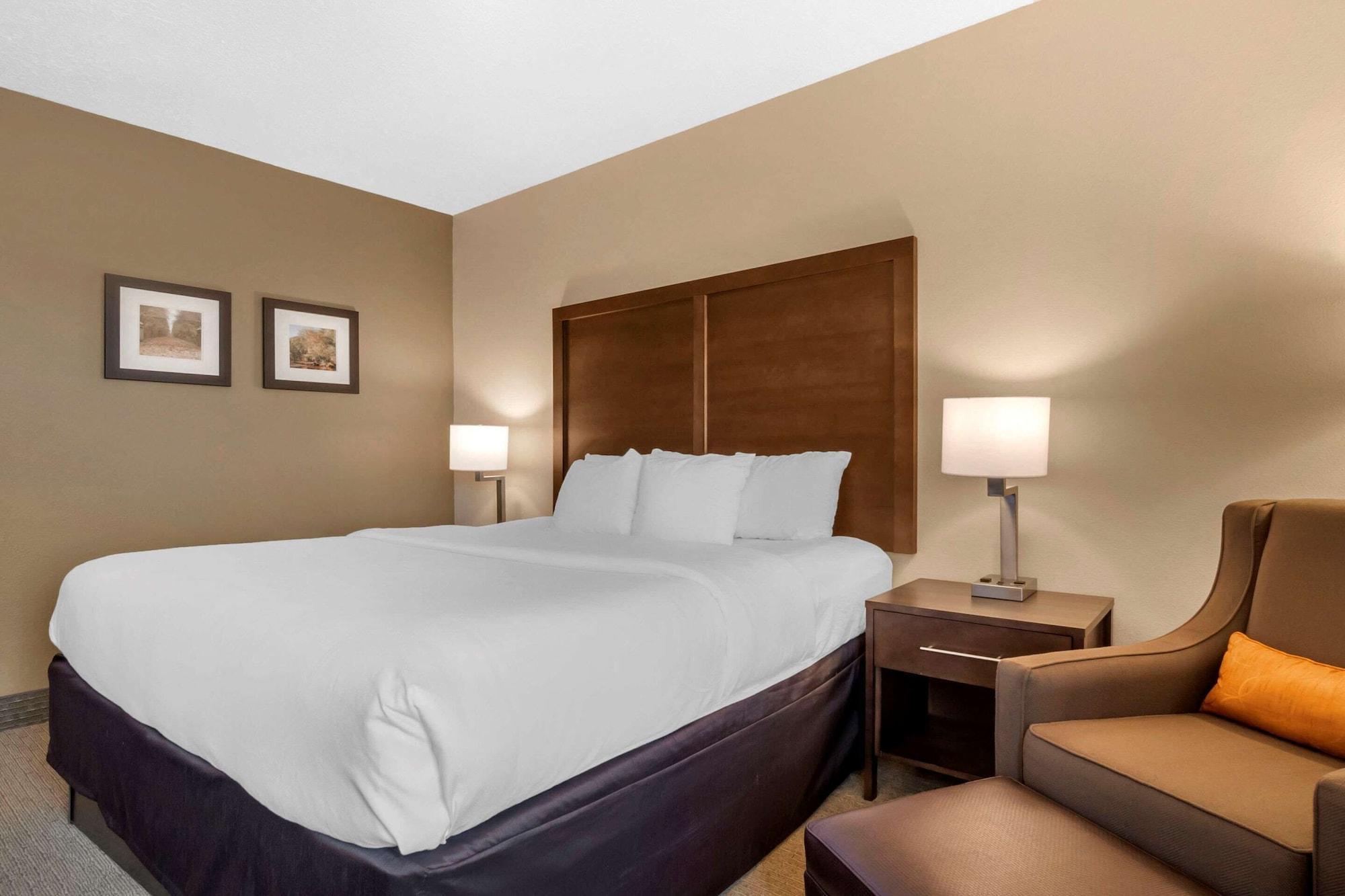 Comfort Inn & Suites Macon Εξωτερικό φωτογραφία