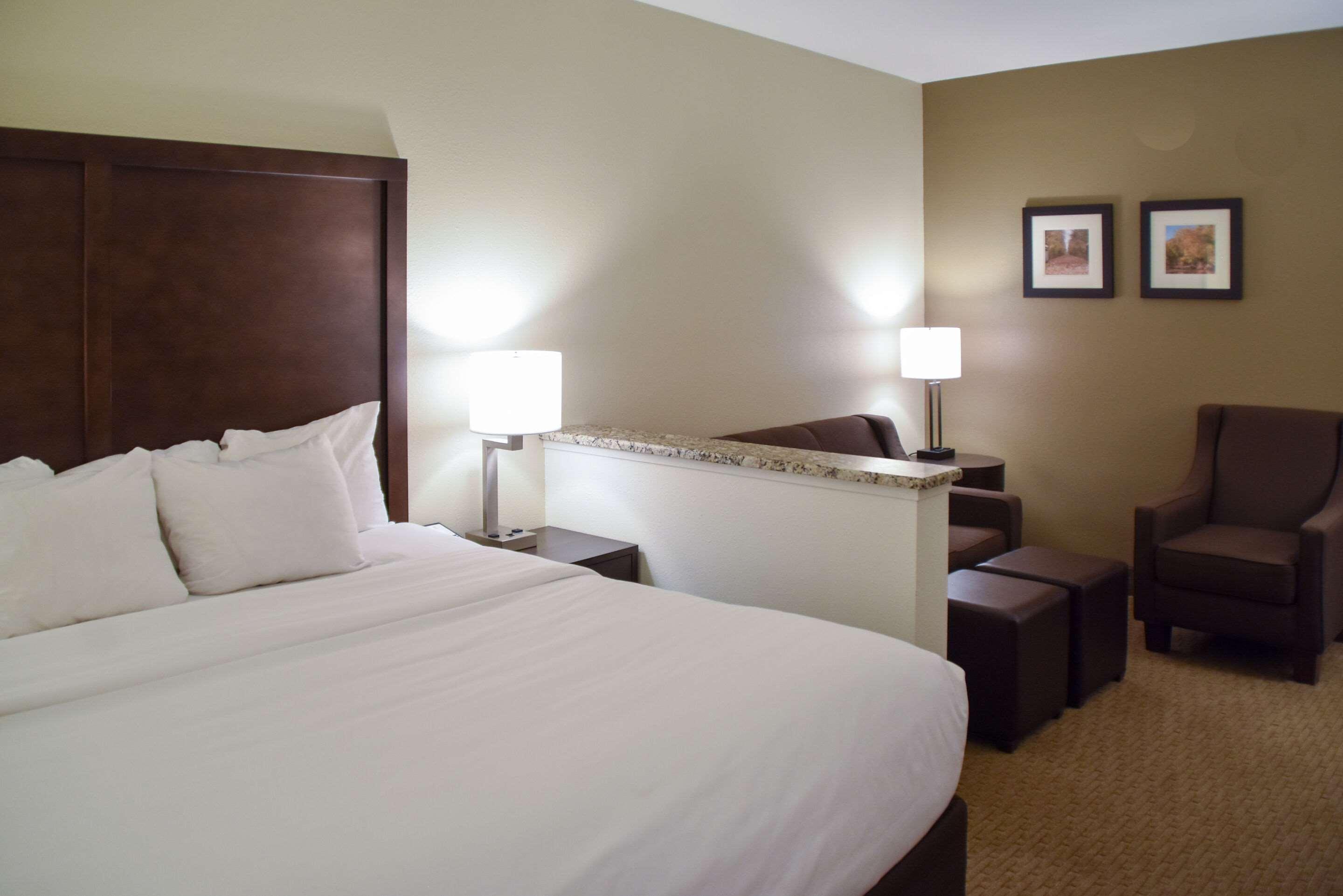 Comfort Inn & Suites Macon Εξωτερικό φωτογραφία