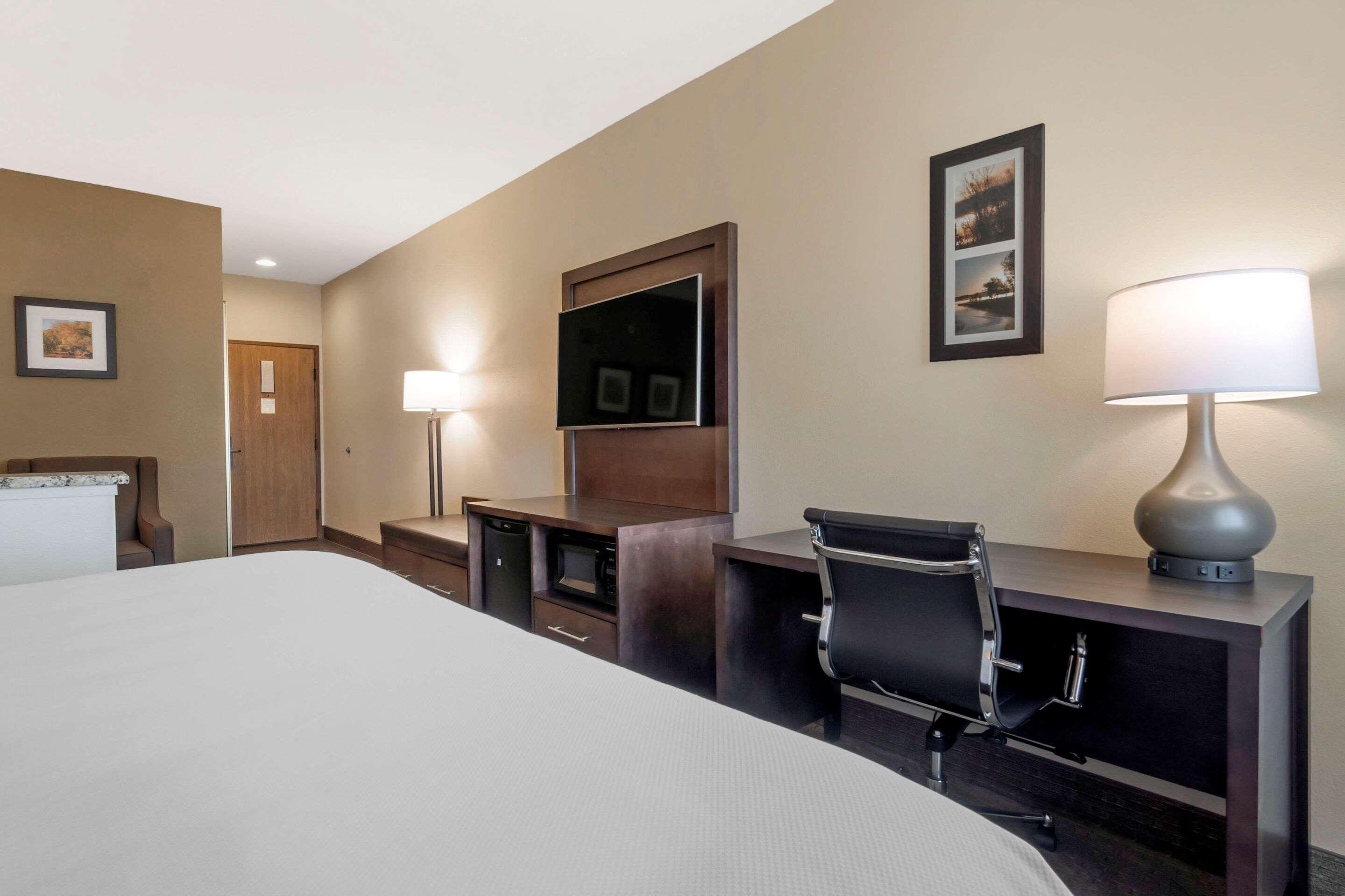 Comfort Inn & Suites Macon Εξωτερικό φωτογραφία
