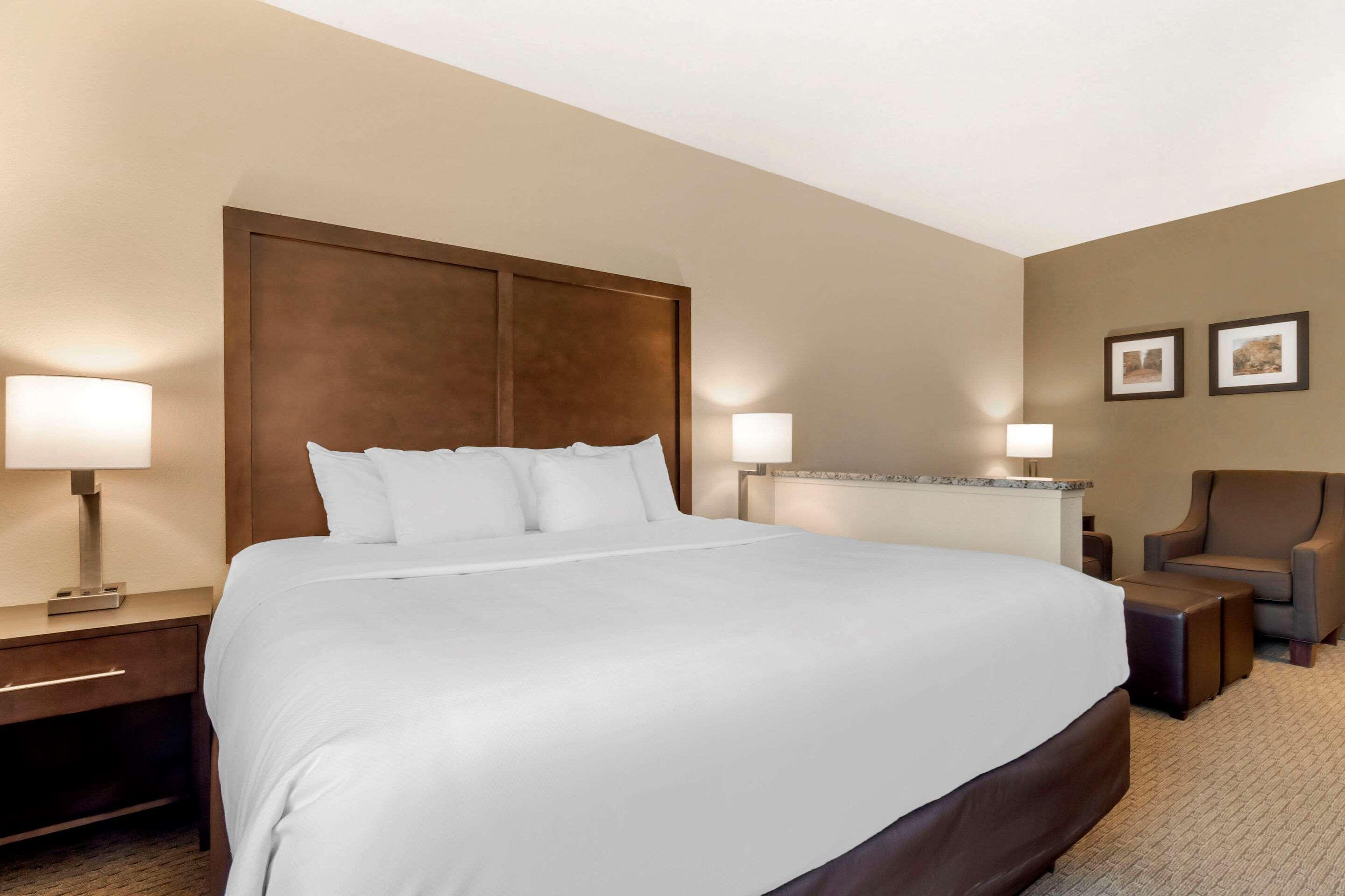 Comfort Inn & Suites Macon Εξωτερικό φωτογραφία