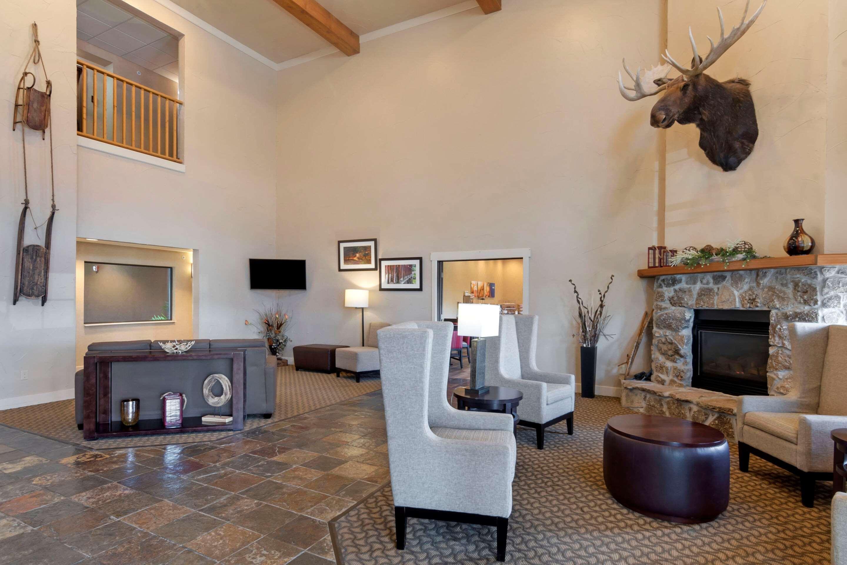 Comfort Inn & Suites Macon Εξωτερικό φωτογραφία