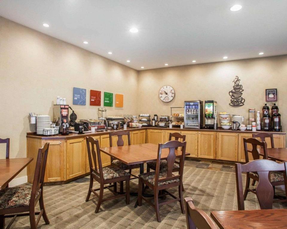 Comfort Inn & Suites Macon Εξωτερικό φωτογραφία